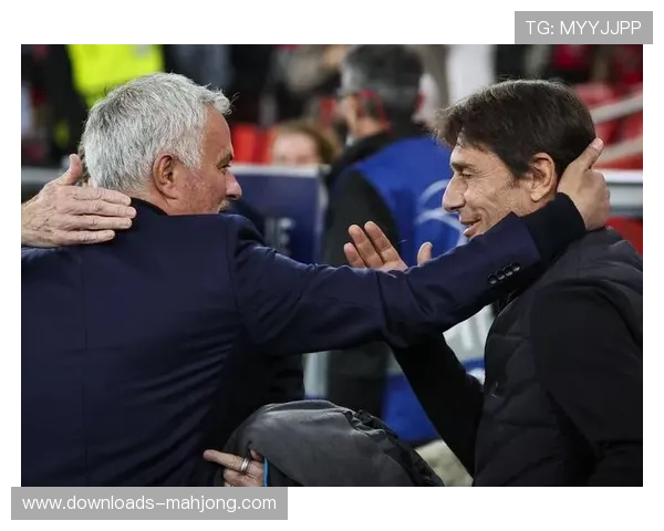 本菲卡2-0完胜那不勒斯，穆里尼奥执教首胜孔蒂